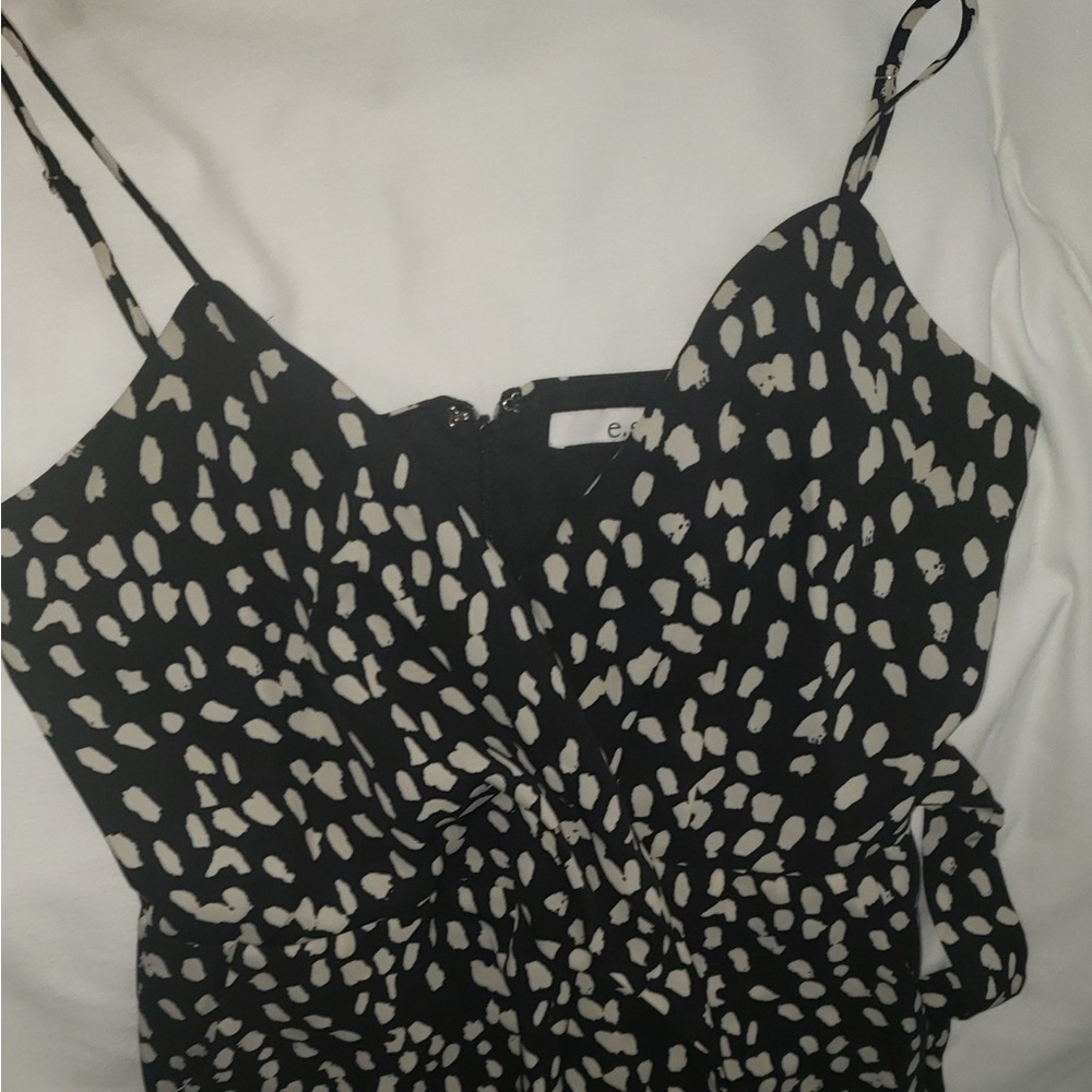 Essue Black and White Patterned Jumpsuit